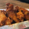 Pizza Tugos Wings Basket